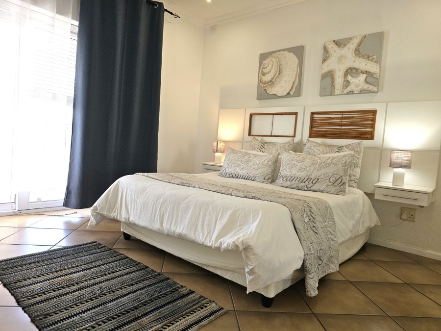 Commercial Property for Sale in Hartenbos Central Western Cape